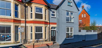 End terrace house for sale in Tyn - Y - Coed Place, Roath, Cardiff CF24