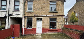 Terraced house to rent in Pembroke Street, Bradford, West Yorkshire BD5