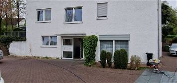 Ansprechende und gepflegte 3-Raum-Souterrain-Wohnung mit Balkon in Bad Honnef