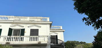 Villa bifamiliare via Marechiaro, Marechiaro, Napoli