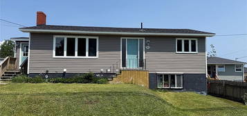 363 Memorial Drive, Clarenvile, NL A5A1R9