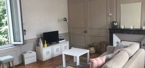 Location meublée appartement T2 Rouen