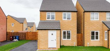 3 bedroom detached house