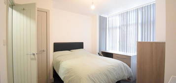 6 bed shared accommodation to rent