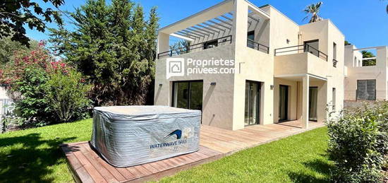 Villa contemporaine 5 pièces 116 m2, jardin 274m2, spa