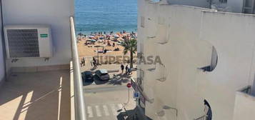 Apartamento T2+1, frente mar/praia em Quarteira