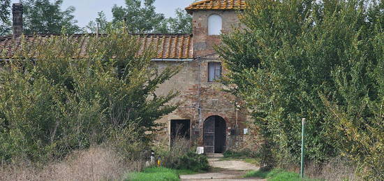 Casale/cascina in vendita in via di Megognano