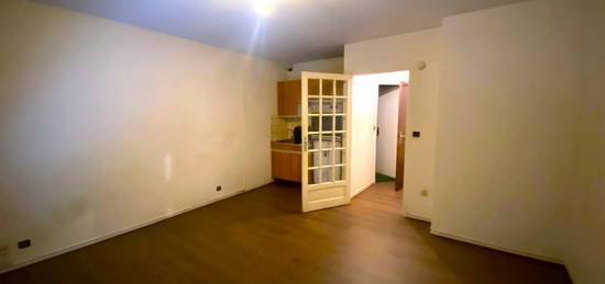 Location appartement 1 pièce 25 m²