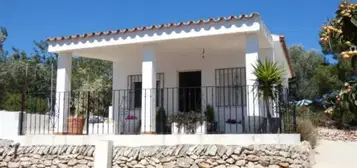 Chalet en calle Pda Bobalar, Pol. 14, Parcela 240