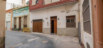 Chalet en Plaza de Toros - Santa Rita, Almería