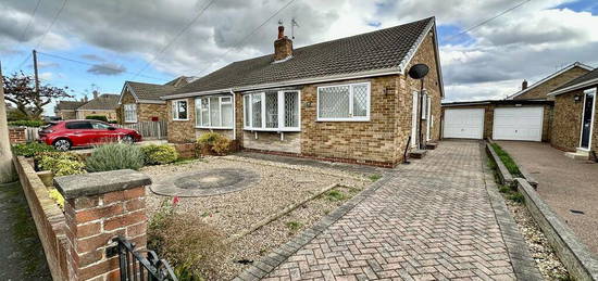 2 bedroom semi-detached bungalow for sale