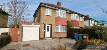 3 bedroom semi-detached house