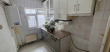 FATİH CADDESİ YAKINI GİRİŞ KAT 3+1 KİRALIK DAİRE ! ! ! !