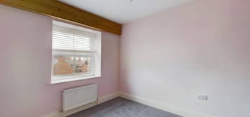 Town house to rent in Winterton Close, Pocklington, York YO42