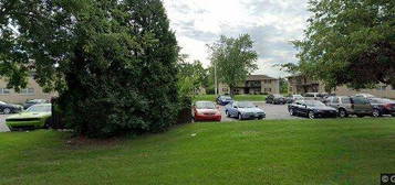 5331 Eastway APT 1, Greendale, WI 53129