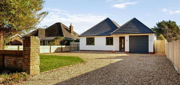 4 bedroom detached bungalow for sale