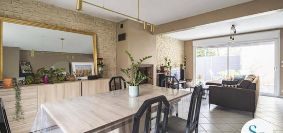 Maison  à vendre, 5 pièces, 4 chambres, 152 m²