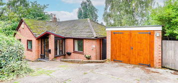 3 bed detached bungalow for sale