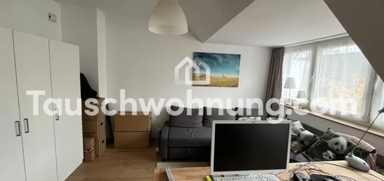 Tauschwohnung: Suche 3-Zimmer-Whg. in Köln, biete schöne 2-Zimmer-DG-Whg.