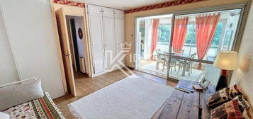 Studio 1 pièce 23 m²