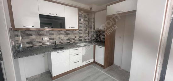 ERENKÖY MH. 1+1 KATTA ASANSÖRLÜ SATILIK DAİRE