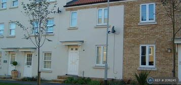 3 bedroom terraced house