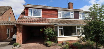 4 bedroom semi-detached house for sale