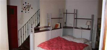 Appartement meublé  à louer, 4 pièces, 3 chambres, 82 m²