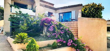 Villa 300m2 à 500m de la mer