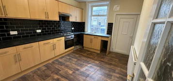 2 bedroom terraced house