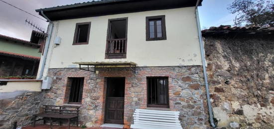 Casa o chalet en venta en Laviana