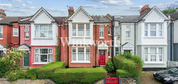 4 bedroom terraced house for sale