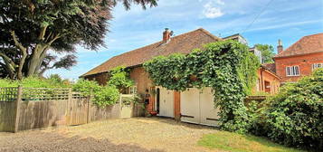 3 bedroom cottage for sale