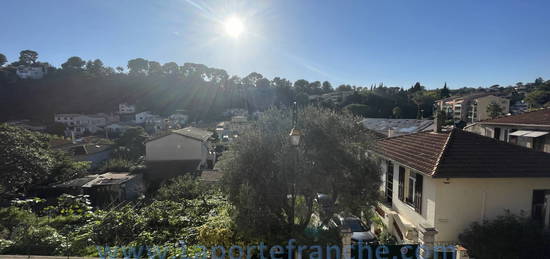 Cagnes Appartemnt duplex balcon 3 pièces garage