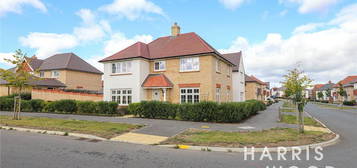 4 bedroom detached house to rent