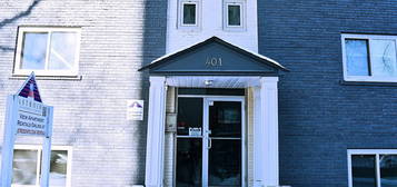 401 Stradbrook Ave #10, Winnipeg, MB R3L 0J7