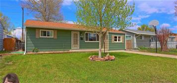 2724 Coulter Dr, Casper, WY 82604