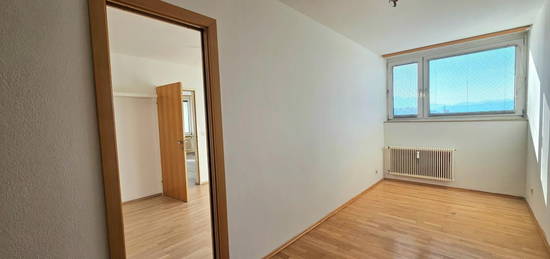 Schöne 3-Zimmer-Wohnung mit traumhaftem Ausblick über Salzburg