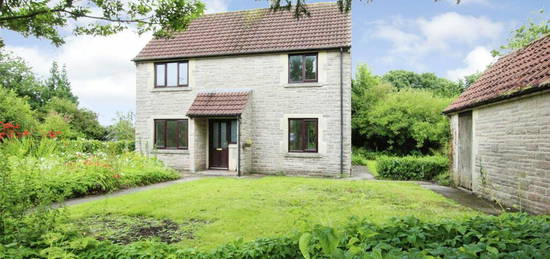 3 bedroom detached house