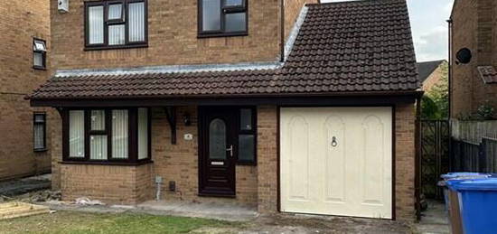 3 bedroom detached house