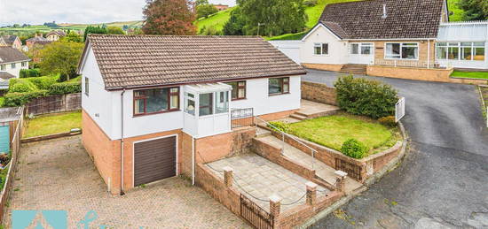 3 bed detached bungalow for sale