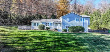 1 Mary Bee Ln, Sherman, CT 06784