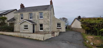 4 bed detached house for sale