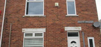 2 bed flat to rent