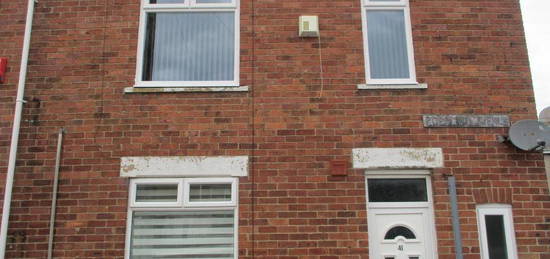 2 bed flat to rent