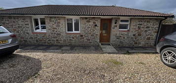 3 bedroom bungalow to rent