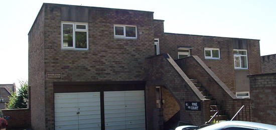 Studio to rent in South Road, Weston-Super-Mare BS23