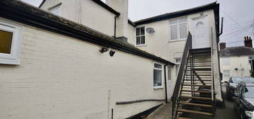 1 bed maisonette to rent