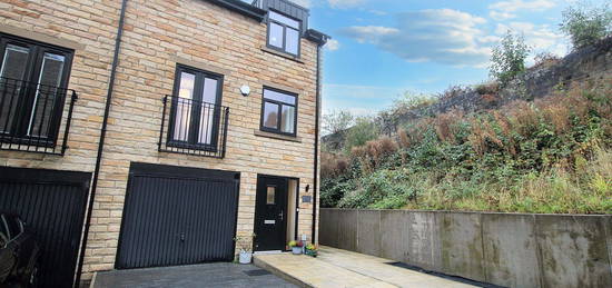 End terrace house for sale in Cinder Close, Todmorden OL14