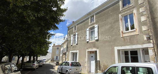 Maison de village 5 pièces 180 m²